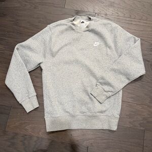 Nike Gray Crewneck Sweatshirt